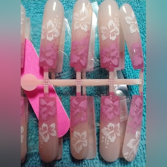 Press on nails pink glitter white flower floral nude nail set - Picture 2 of 2